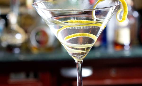 Baarimikkosiirappi sitruuna Yuzu 700ml juomiin limonadit jälkiruoat TEISSEIRE