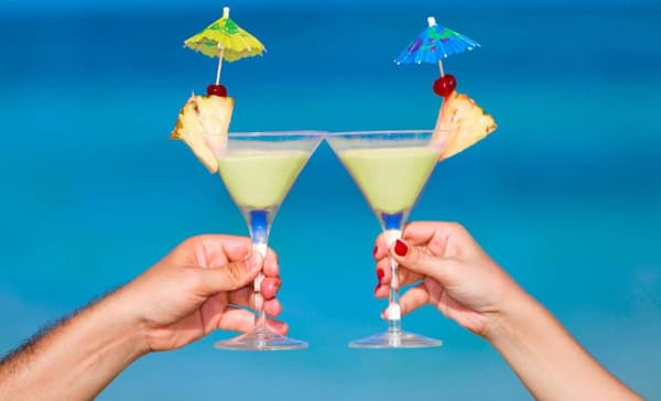 Bartenders sirap Ananas 700 ml för desserter, drycker, koncentrat TEISSEIRE