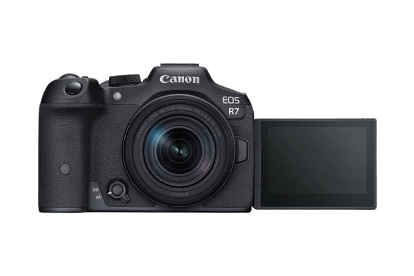 Canon EOS R7 + RF-S 18-150mm IS STM, 32,5 MP, 6960 x 4640 pikseliä, CMOS, 4K Ultra HD, Kosketusnäyttö, Musta