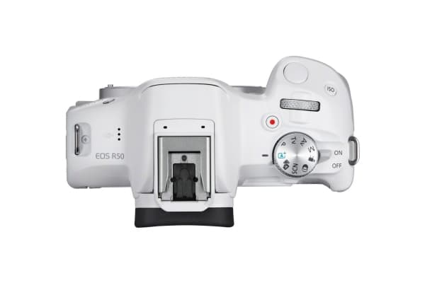 Canon EOS R50, White + RF-S 18-45mm F4.5-6.3 IS STM Kit, 24,2 MP, 6000 x 4000 pikseliä, CMOS, 4K Ultra HD, Kosketusnäyttö, Valkoinen