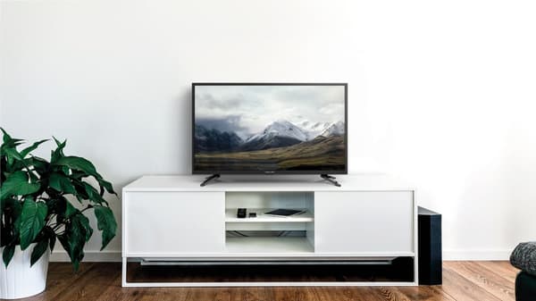 Kruger&amp;Matz 24&quot; HD DVB-T2 H.265 HEVC 230/12V