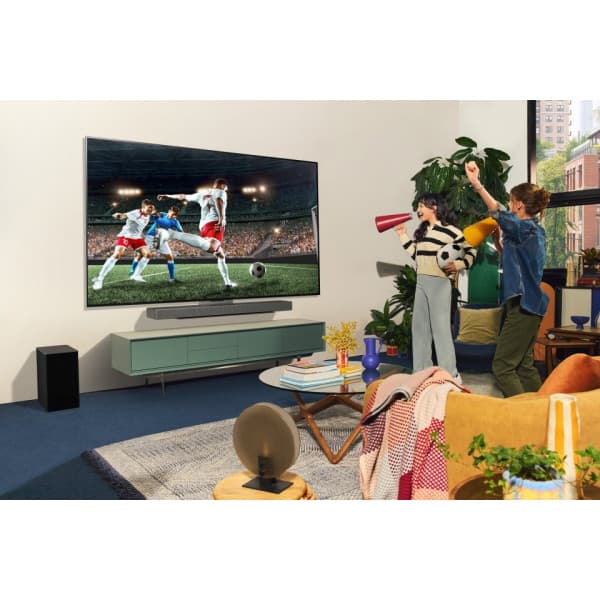 LG 42'' OLED evo C4 – 4K TV