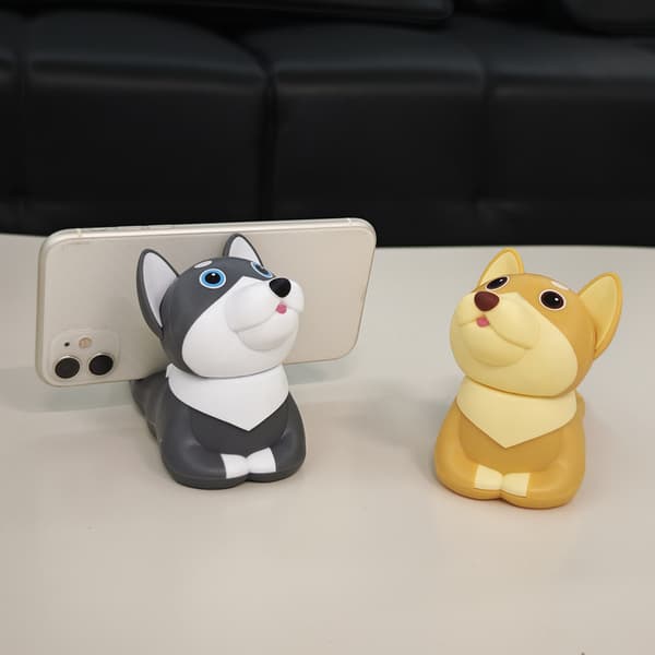 Sød Hundetelefon & Tabletholder (Sort + Gul) – Shiba & Husky Dekorativt Stativ i Miljøvenlig ABS