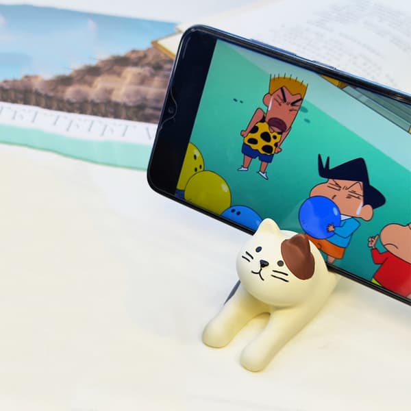 Cat Mobile Holder – Sødt Strækbart Kattedesign | Kreativ bordpynt og stativ | Sort kat