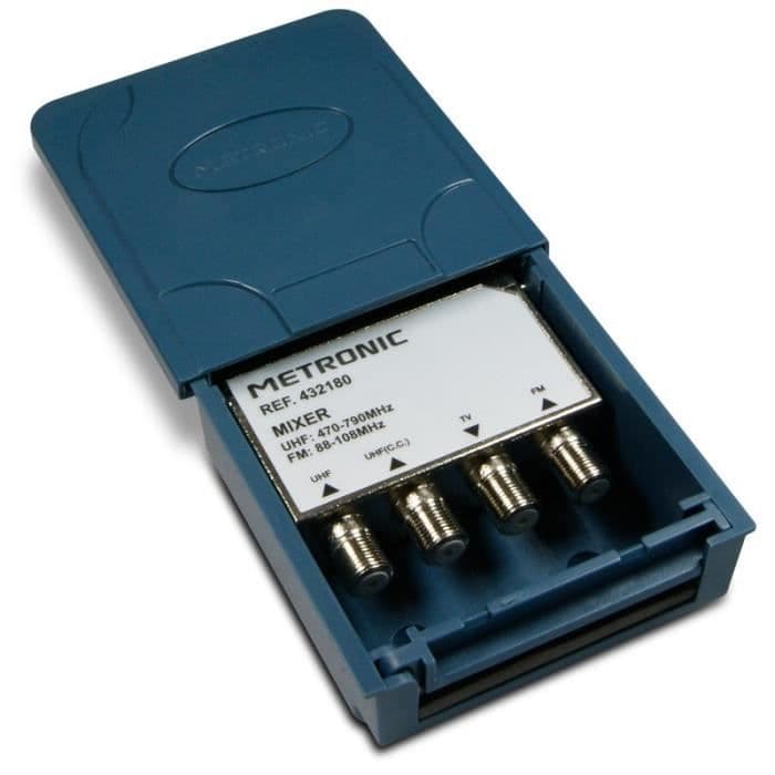 METRONIC 432180 3-vejs FM / UHF / UHF udvendig kobling