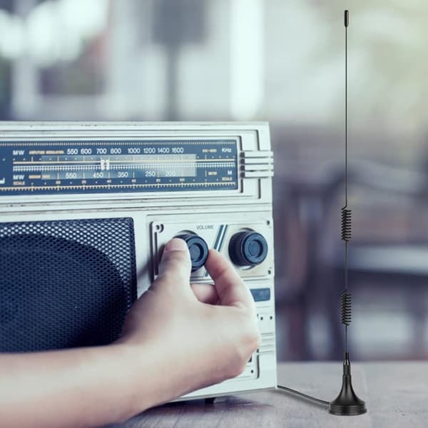 FM-radioantennin dipoli: Teleskooppinen radioantenni magneettitelineellä ja jatkeella DAB FM-radiovastaanottimelle AV-ääni-video kotiteatteri