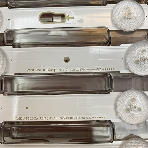 LED-bakgrundsbelysningsremsa för TV-apparater, kopparmaterial, 14 LED-lampor, 1128 mm längd