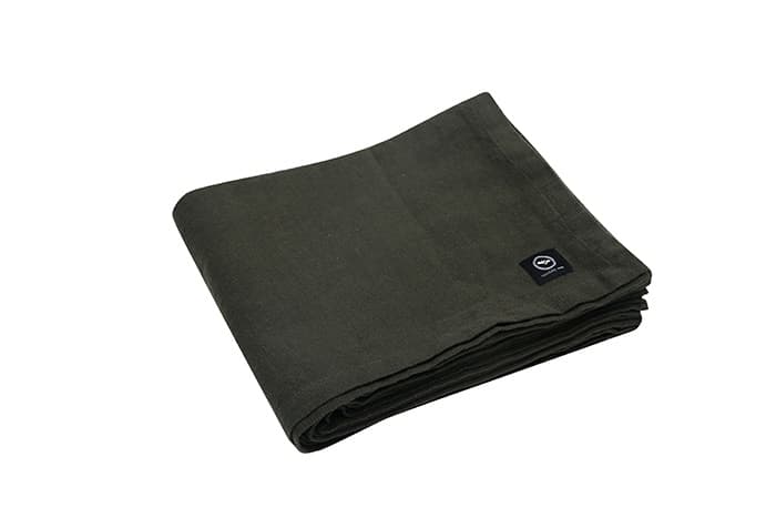 Meja, Duk 140*250 cm olivgrön