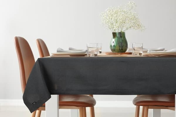 DUK STELLA 2 145 X 300 CM SVART