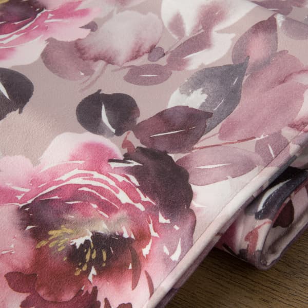 Dekorativ servett SAMMET 30x40 Eurofirany puderrosa med blommor