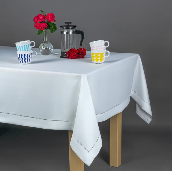 Bordsduk med hålsöm vit 140x200 Elegant