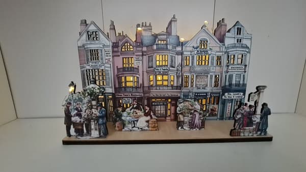 Story Street – En liten litterär High Street modell byscen Lägg till LED ljus
