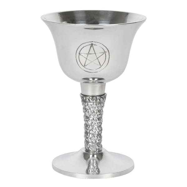 Symbolisk Chalice m Handsnidad Pentagaram Design