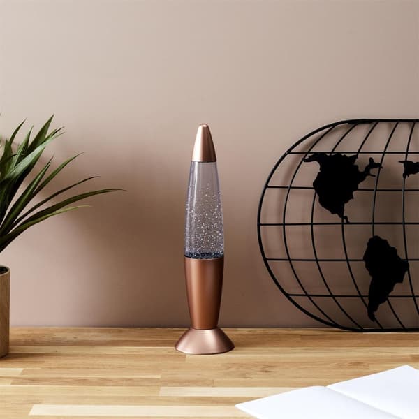 LED-lampe, der skifter farve