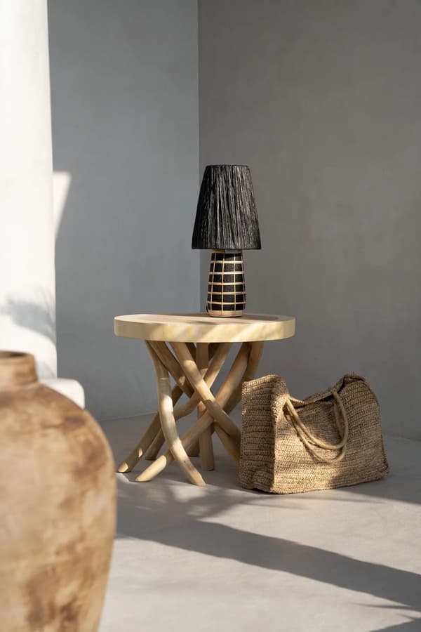 Naxos Bordslampa - Svart Natur