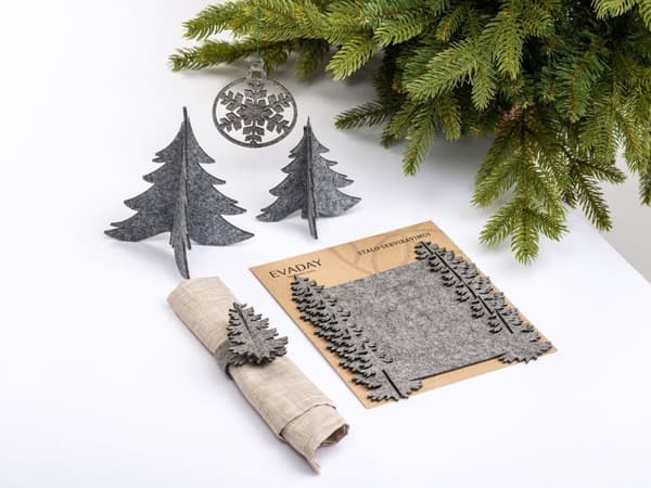 Juldekorationsset JULGRAN, filt, 1 st. h 16,5 cm och 2 st. h 13 cm