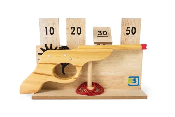 Shooting game with targets