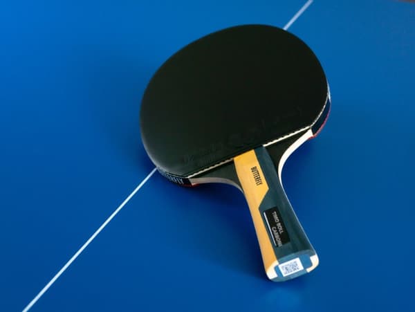 BUTTERFLY Timo Boll Carbon Pöytätennismaila