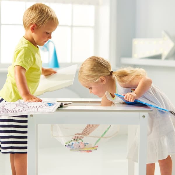 Moose Toys Vitt bord med stolar