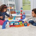 Miniatyrbillede 3 af 4: VTECH Tut Tut Bolides interaktiv garage - 3 etager og 6 magiske zoner