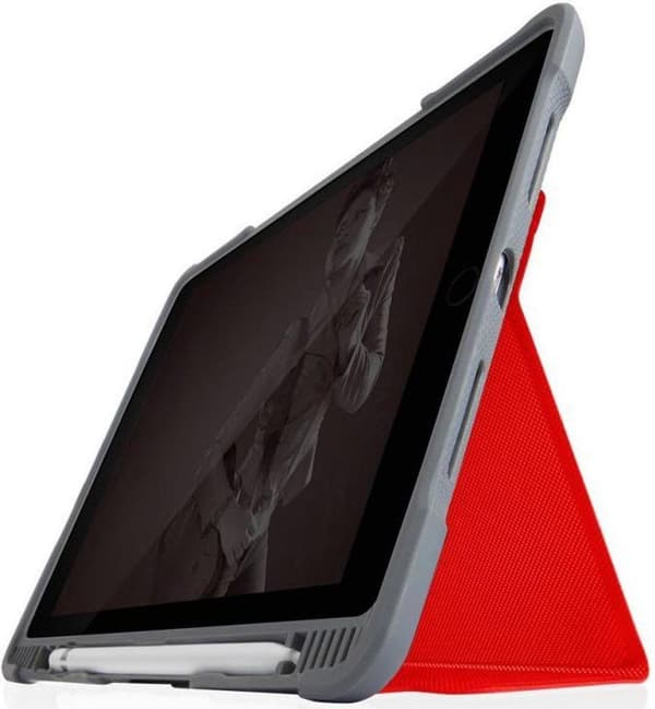 STM dux Plus Duo - Flip-etui til tablet - polycarbonat, termoplastisk polyurethan (TPU) - rød - til Apple 10,2" iPad (7. generation)