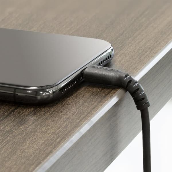 StarTech.com Premium USB-A-Lightning-kaapeli 2 m musta - USB Type A - Lightning Charge & Sync -latauskaapeli - Vahvistettu aramidikuiduilla - Apple MF