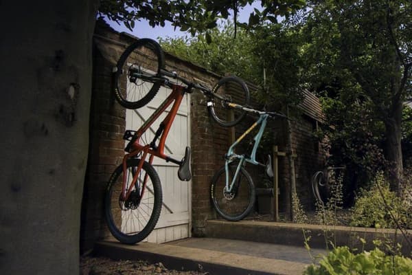 HORNIT Clug MTB XL cykelholder hvid/orange XWO2589