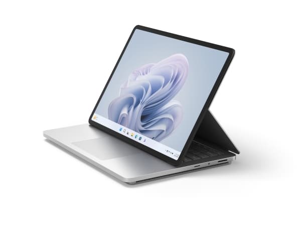 Microsoft Surface - Nettbrett - SSD berøringsskjerm - IEEE 802.11b, IEEE 802.11a, IEEE 802.11g, IEEE 802.11n, IEEE 802.11ac -