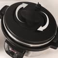 Miniatyrbild 5 av 5: Cecotec Oval-shaped programmable electric cooker with capacity of 8 litres.