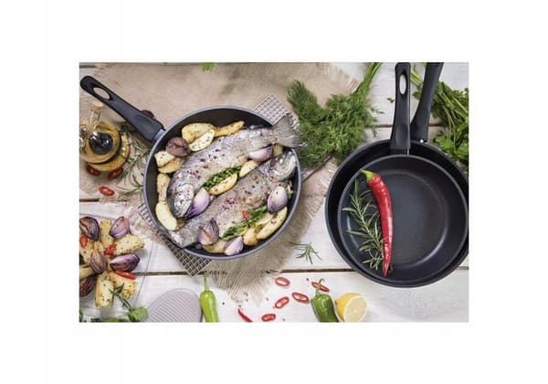 Djup stekpanna med induktionsbeläggning 22 cm Royal