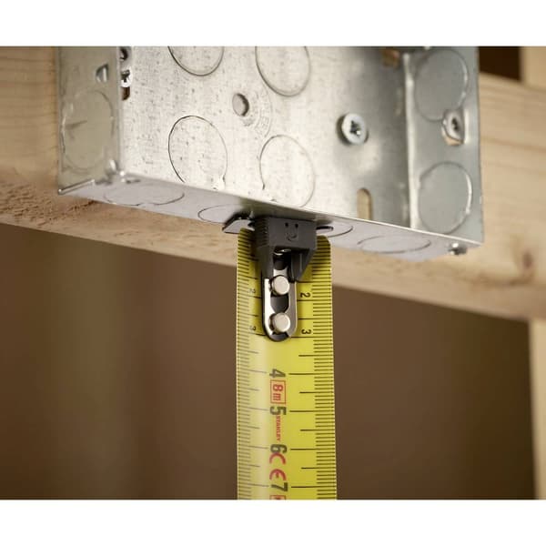 STANLEY FMHT0-33868 Måttband 8 m