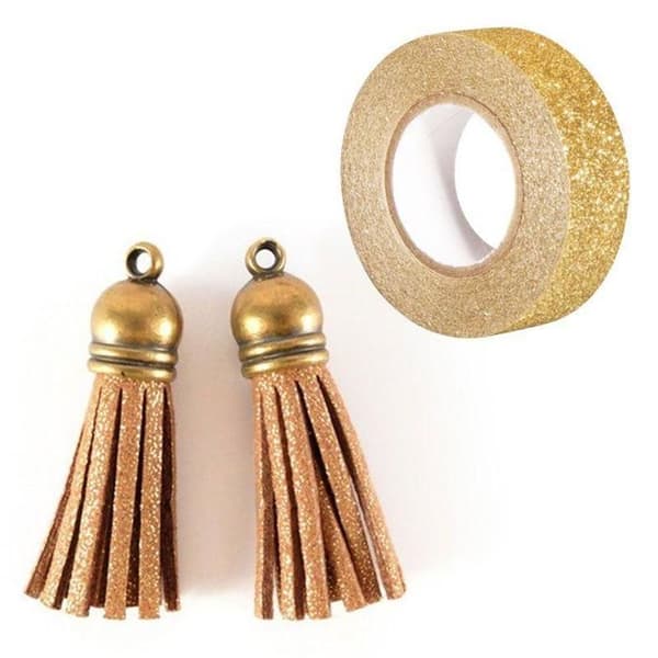 2 mini gyllene mocka pompoms 4 cm + gyllene glitter maskeringstejp 5 m