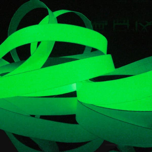 Selvlysende tape - 3 m