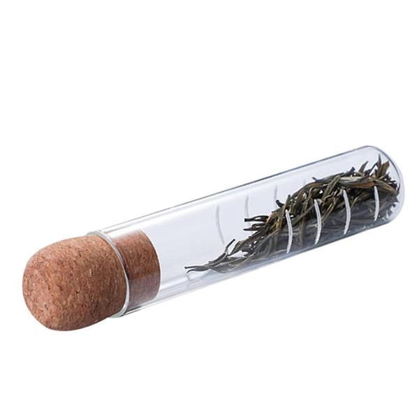 Smakfull og elegant teinfuser tea tesil i glass