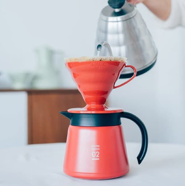 Infuser - teepass för Hario - 0502010029 - droppande i plast V60-02 röd
