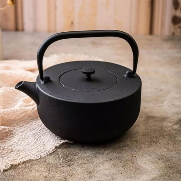 Støbejerns tekande 1,1 l med filter Kinghoff Kh-1844 Lumarko!