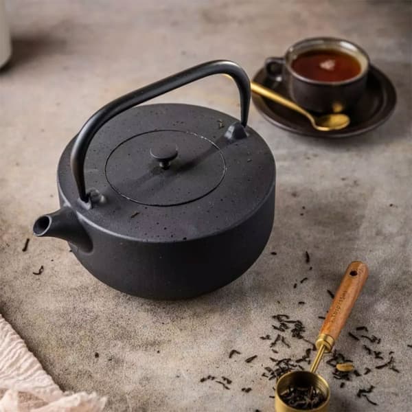 Støbejerns tekande 1,1 l med filter Kinghoff Kh-1844 Lumarko!