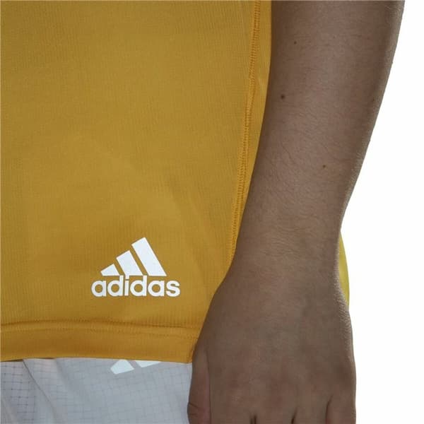 T-shirt med kortärm Herr Adidas Run It Gul