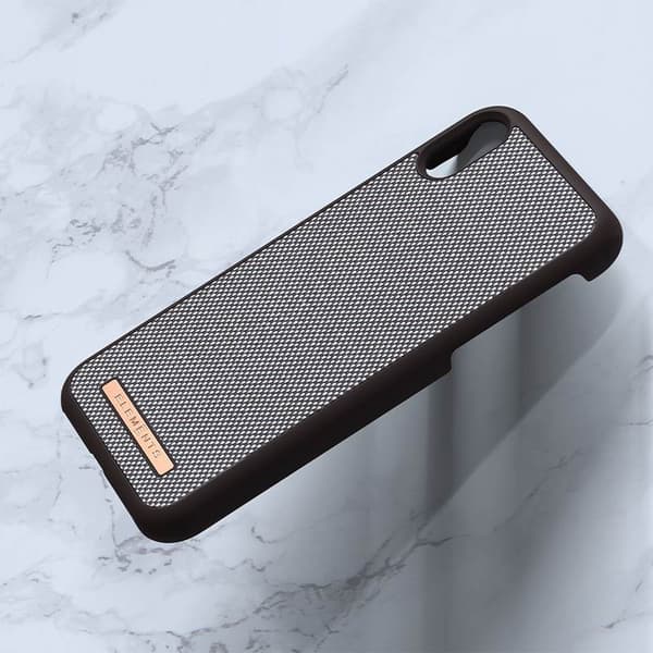 Nordic Elements Saeson Idun - iPhone XR stofcover (mørkebrunt mønster 1)