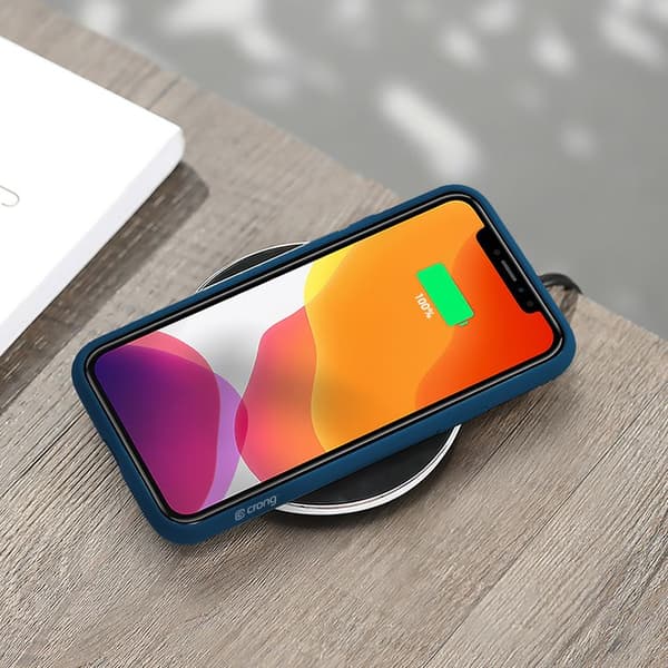 Crong Color Cover - iPhone 11-skal (svart)