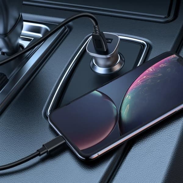 USB-kabel till USB-C 2A Kompatibel med Android Auto och Apple Carplay 0.5m Svart