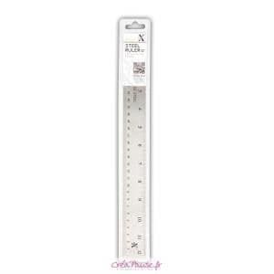 Metallisk linjal 30 cm - Gummibaksida