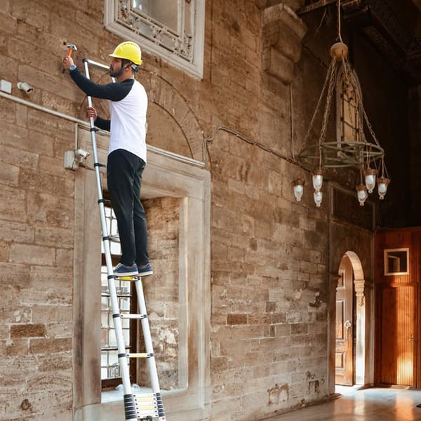 2.6M Échelle Télescopiqueen Aluminium, Accoudoir Avtagbar, Maximal laddning 150 kg Escabeau de qualité