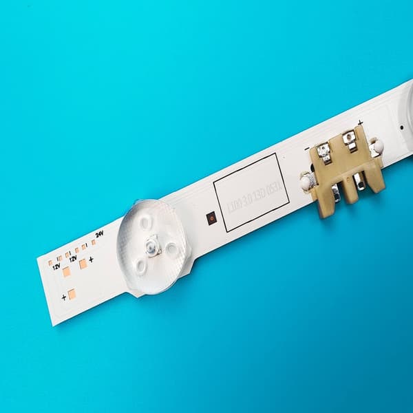 LED Baggrundsbelysning Strip, Kompatibel med Samsung UA55F6400AJXXR og UA55F6320AWXXC, D2GE-550SCB-R3 og D2GE-550SCA-R3
