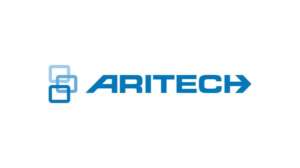 Aritech UltraSync -kommunikaattori, jossa UC240