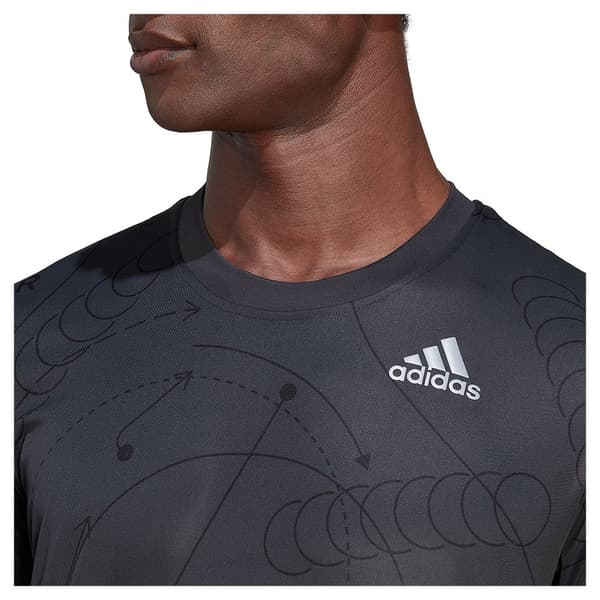Adidas Kortærmet T-shirt Club Graphic Grå L Mand