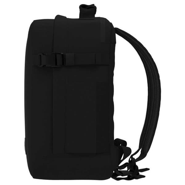 Cabin Zero Classic 28l Tech Ultra Light With Luggage Trackers Reppu Musta