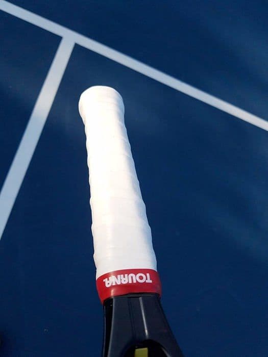 Tourna Tennisracket Grip - TG-2-10-XLW - Unik Sports Tac 10 Pack Tacky Feel Tennis Grip