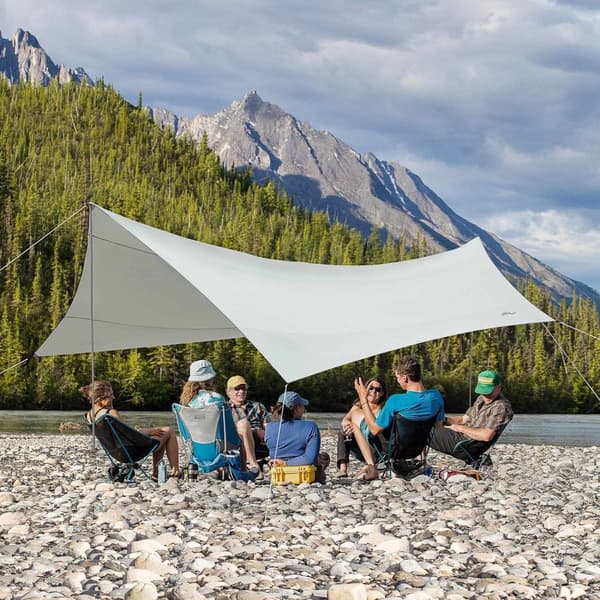 Rootz Rain Cover Fund - Camping Tarpaulin - Vedenpitävä arkki - UV -kestävä - 5,55L x 5,5W m - Kevyt ja helppo kuljettaa