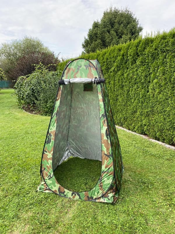 BÆRBARE OMKLÆDNING STRAND CAMPING TELT BRUS TOILET WC